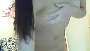 QueenBlair голенькая шлюшка танцует