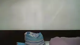 Блаженная чертовка Pink_Puss ебется с фаллосом