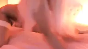 Jvstkmldeq блондинка сосет дилдо и ласкает киску