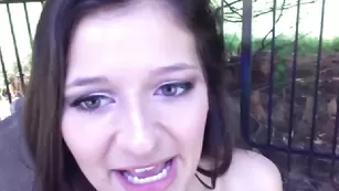 Ilikebigboys показывает свои дырочки