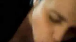 Пышногрудая телка MissVoluptius отсосала хуй и трахнулась