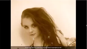 Шлюшка lovelifesss показывает вагину крупным планом