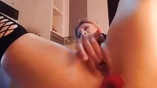 wowgirls обожает в две дырки