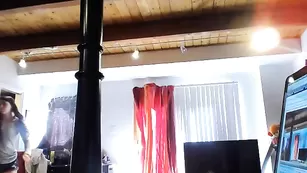 Смазливая деваха Chroniclove позирует в нижнем белье