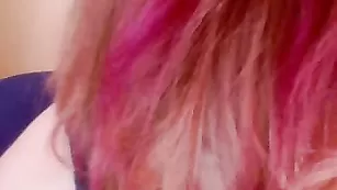 Рыжая бестия OUSweetheart ярко трахает волосатую пизденку
