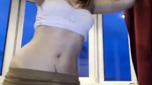 nightseduce показывает возможности своего шикарного тела