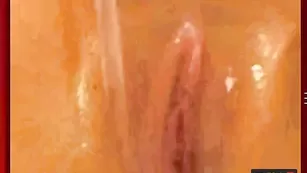 SexySu4ka 2 пригласила нас с собой в ванную