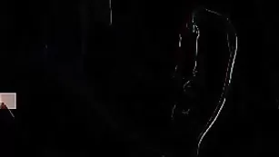 Симпатичная краля MFC развлекается с секс игрушками