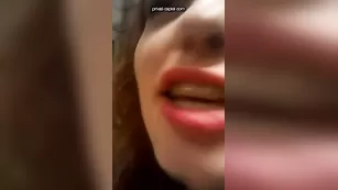 Рыженькая телочка AnetaTV немного выпила