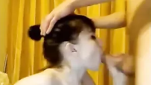 Шальная куртизанка AlinSexCouple делает хороший минет