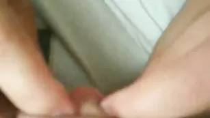 Парочка занимается оральными ласками и трахается