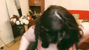 Пышногрудая толстуха milflexyx танцует стрип