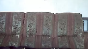 Распутная краля Lana39 ласкает половые губки