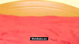 xparadisex ласкает пальчиками киску