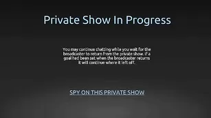 Hotjuliaxxx громко кайфует