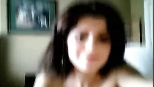 kickaz дрочит на стуле