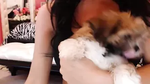 Прелестная курва RussianXXtasy позирует во фри чате