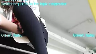 Азиатка в чулках Orient_Natsu мастурбирует киску