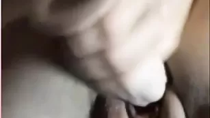 Потрясная крошка BadGirlXSex вертит страпон в пизде