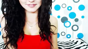 Горячая леди MashaBeauty зажигает в бесплатном чате