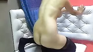 RozmarryX сучка в чулках хочет ласки