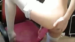 SexySweetNastya розовый член в розовой киске