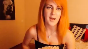 Meganfoxxx милая рыженькая девка