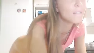 Ажурная богиня fiery_passion прелестно шалит в привате