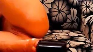 Marusyya дрочит везде, где только может