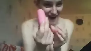 Xatika666 худая бестия развлекается