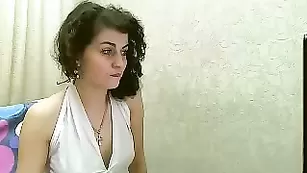 eclipsy ласково раздевается