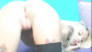 DearMyself стоит рачком