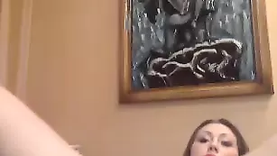 MarishaArimova игрушки в анал и вагину