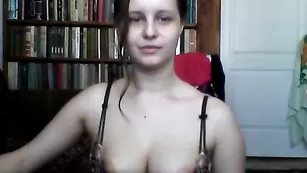 kara0611 томная брюнетка