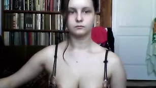 kara0611 томная брюнетка