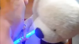 Порочная пассия Elisa_Death показывает красивое тело