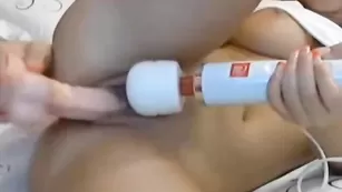 angeliqueanne с членом и вибратором