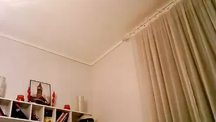 Дивная бабенка Bianca Jordan эффектно теребит влагалище