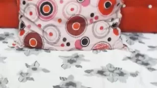 Озорная красотка Sherifrench позирует в эротичном белье