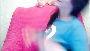 Зажигательная детка chaobaby глотает резиновый дилдо