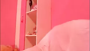 PinkAndre сочная смазливая попка