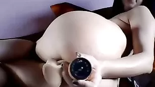 Ажурная кобыла arwyn ненасытно долбит обе дырки