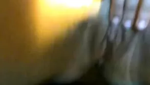 Миленькая соска sexy-malishka мастурбирует киску