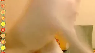 RedFoxxx гладкая пизденка