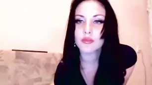 Симпатюлька Julin заценила упругий зад