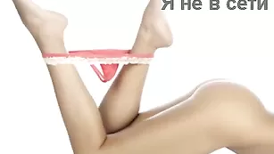 Красивая дамочка КИСА показывает большие груди