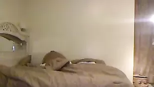 Озорная пассия Carmen обнажает большие сиськи