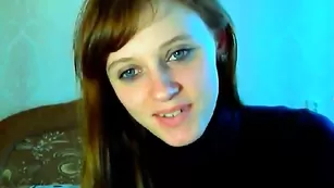 Шикарная путана lisalovex показывает натуральные сиськи
