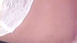 Горячая штучка SexiestGirl показывает элитное тело