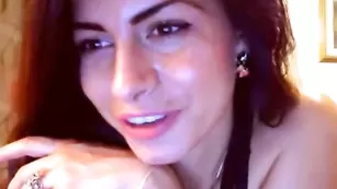 Sensual_Roxy долбит киску